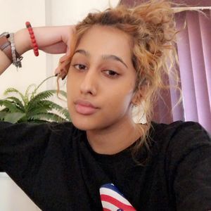 Meet your Posher, Jhoom